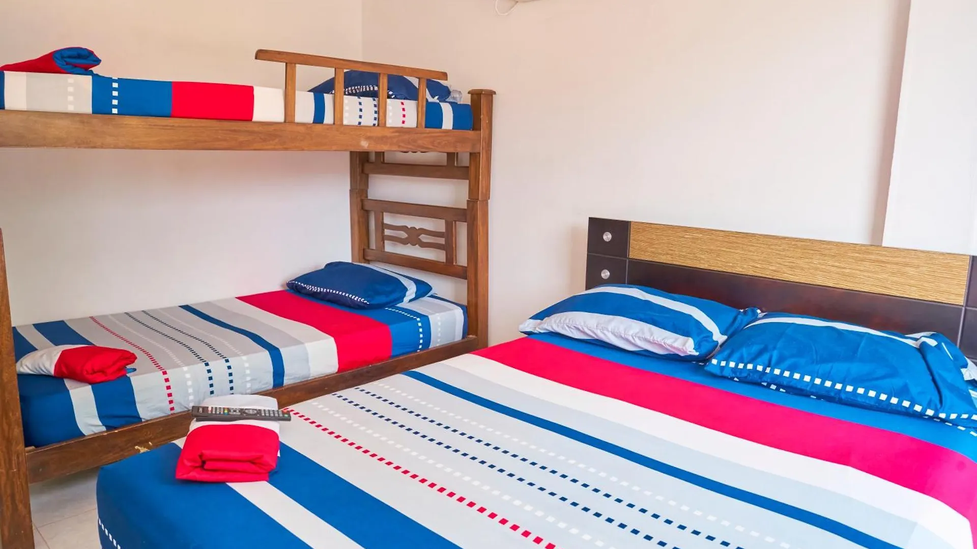 Habitaciones Y Aptos Isabella Santa Marta  Colombia