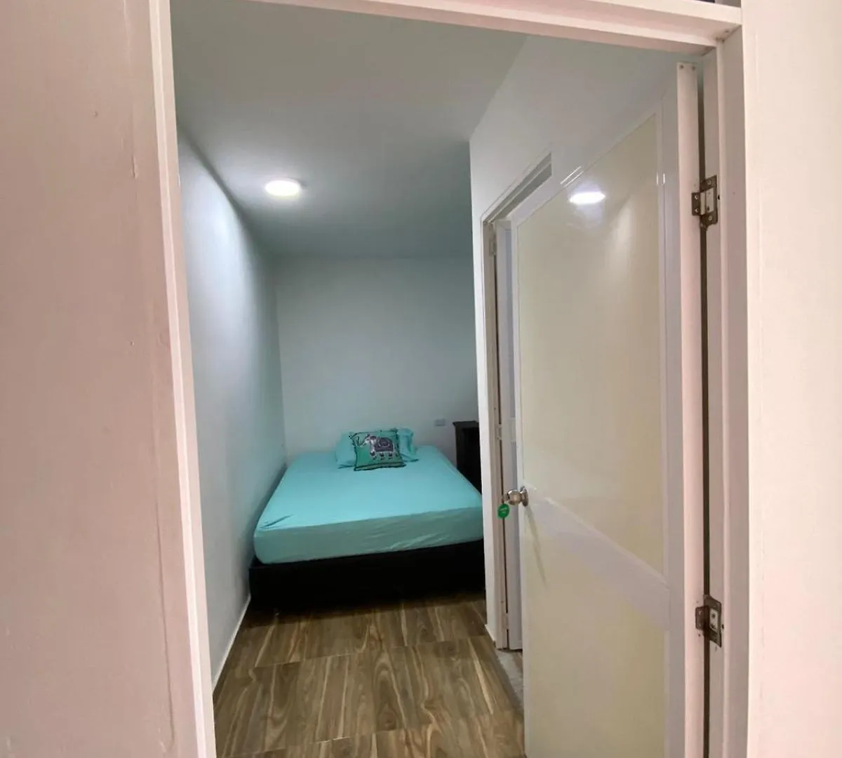 Homestay Habitaciones Y Aptos Isabella Santa Marta