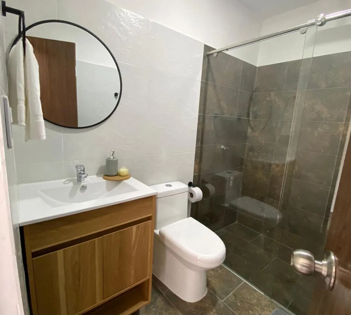 Habitaciones Y Aptos Isabella Santa Marta